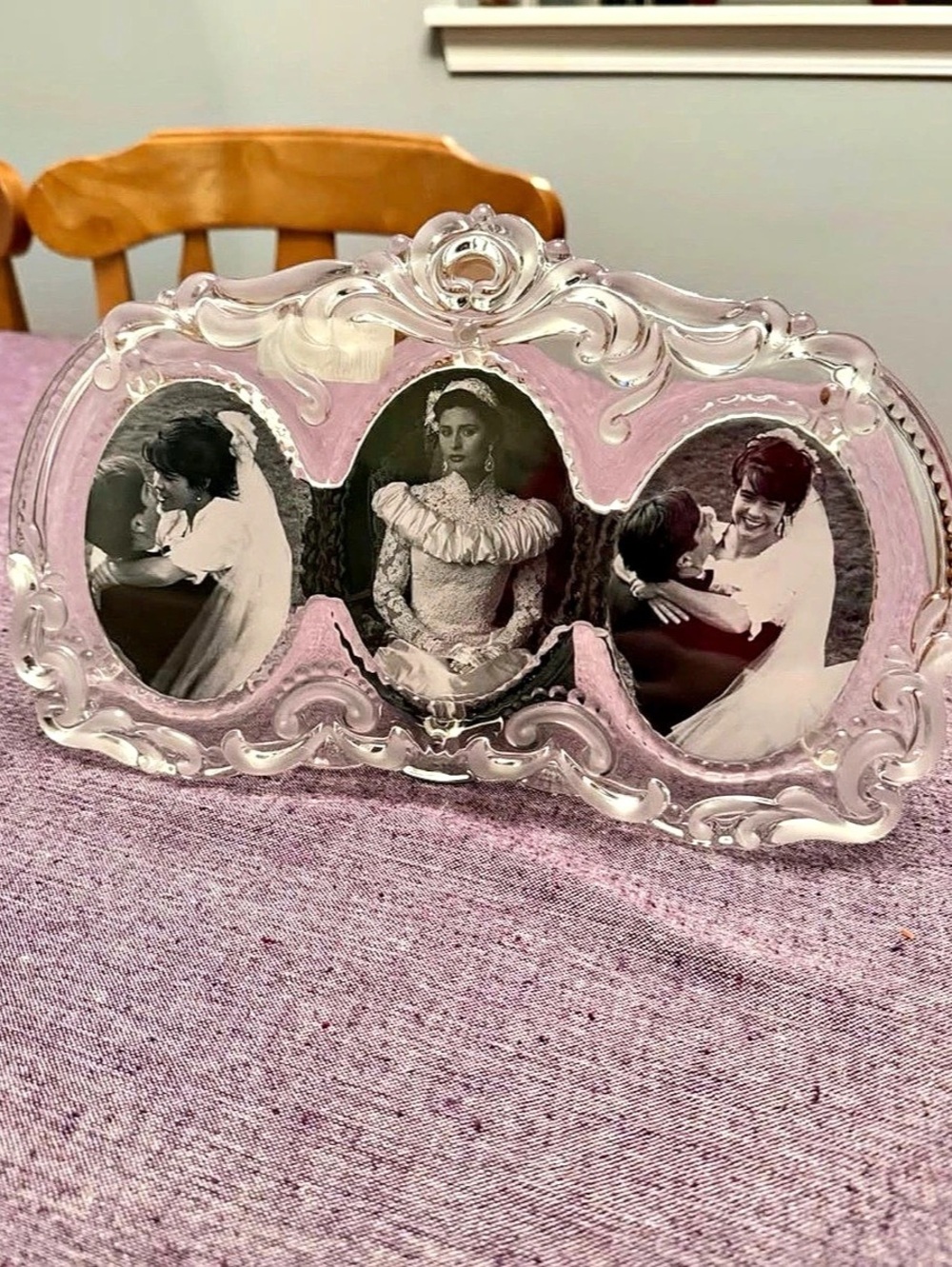 Mikasa Princess Crystal Picture frames-2 piece set